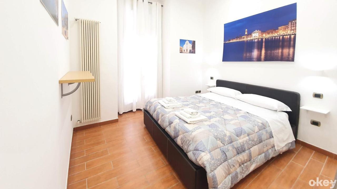 Dimora Donna Vittoria - Bari Vecchia Apartment Bagian luar foto